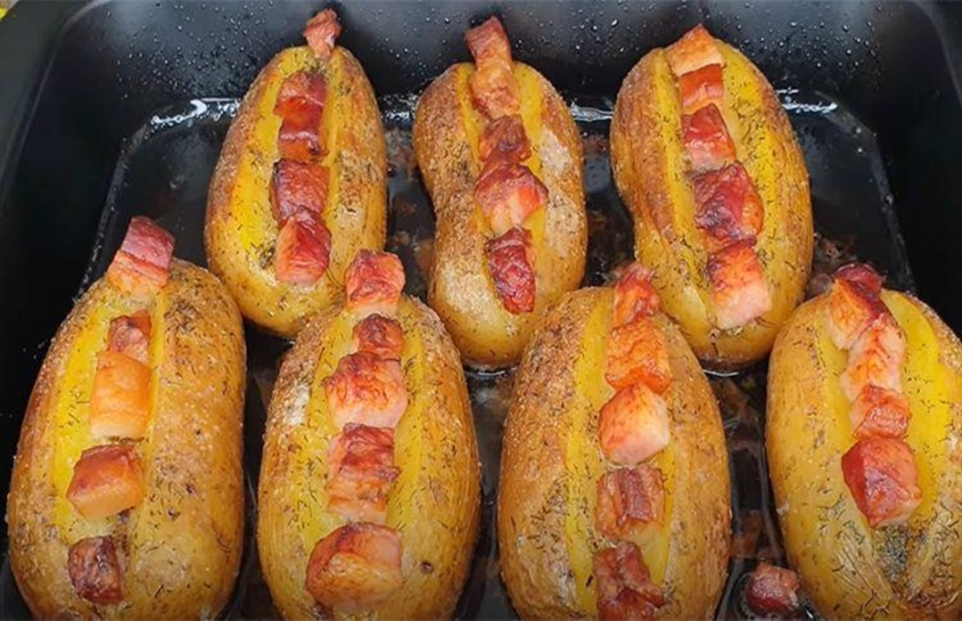 Acum gătesc cartofi doar așa, devind imediat regele mesei. O cină delicioasă făcută din ingrediente simple