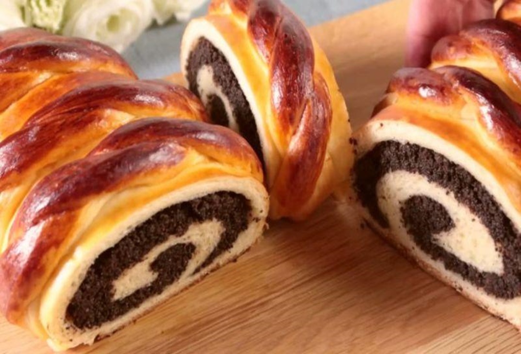 Cele 5 beneficii ale uleiului de ricin asupra parului