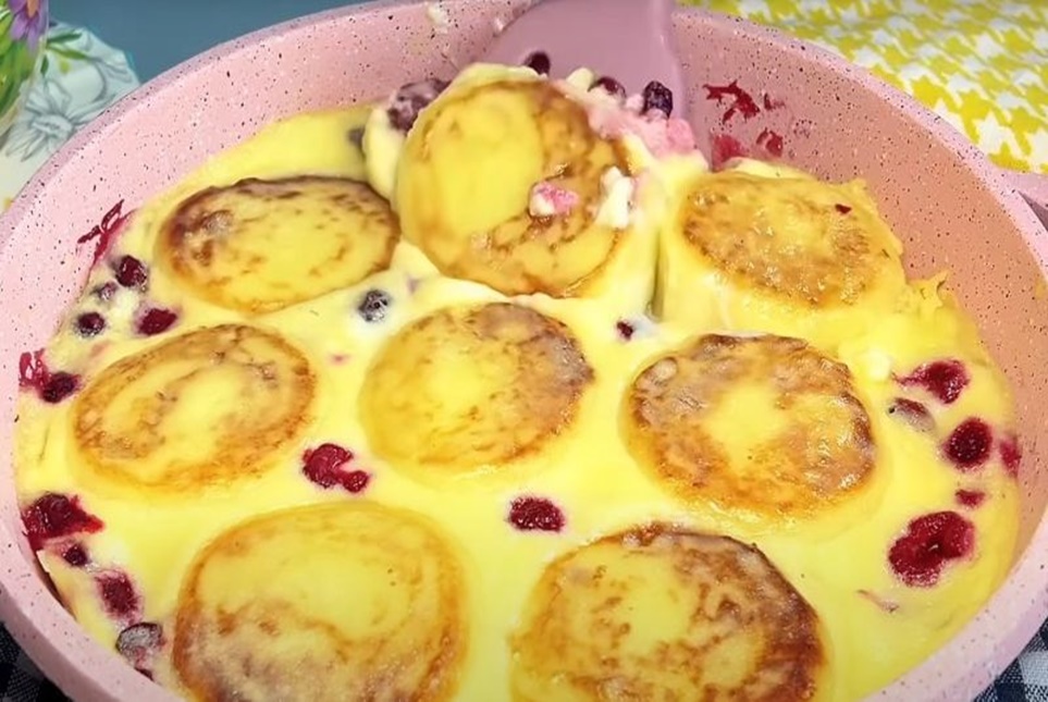 Daca vrei sa cureti o tigaie perfect, pune-o in cuptor cu fata in jos. Rezultatul este pur și simplu uimitoar! Daca vrei sa cureti o tigaie perfect, pune-o in cuptor cu fata in jos. Rezultatul este pur și simplu uimitoar!