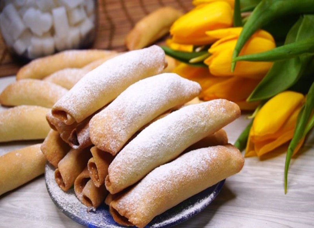 Aceste fursecuri cu nucă au un gust minunat. Se prepară simplu și rapid, iar rezultatul va fi pe placul tuturor