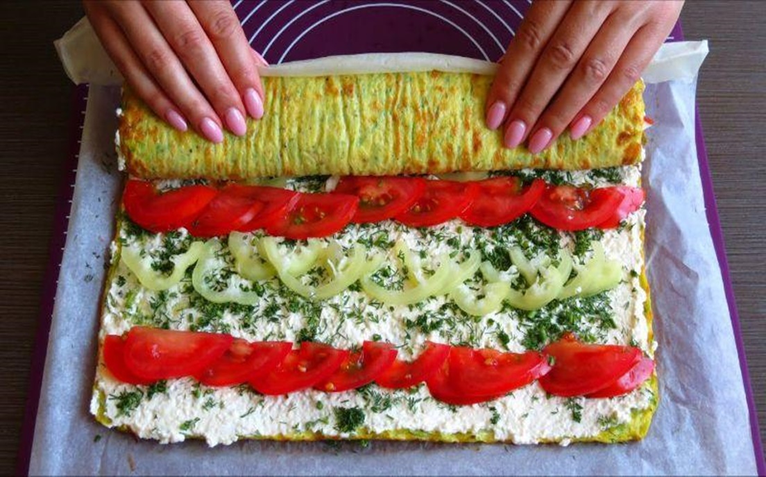 Ruladă este absolut delicioasă și potrivită pentru aproape orice ocazie! Este bună pentru micul dejun, pentru o gustare și o poți pune chiar și pe masa de sărbătoare