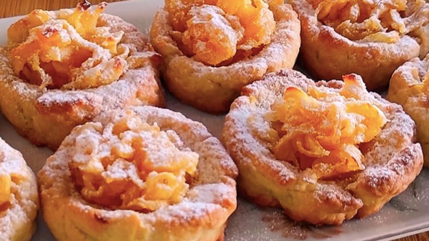 Fursecuri ideale pentru cei care urmează o dietă sănătoasă. Sunt fragede, ușor de făcut, aromate și nu conțin ouă, unt sau lapte. O surpriză plăcută Fursecuri ideale pentru cei care urmează o dietă sănătoasă. Sunt fragede, ușor de făcut, aromate și nu conțin ouă, unt sau lapte. O surpriză plăcută