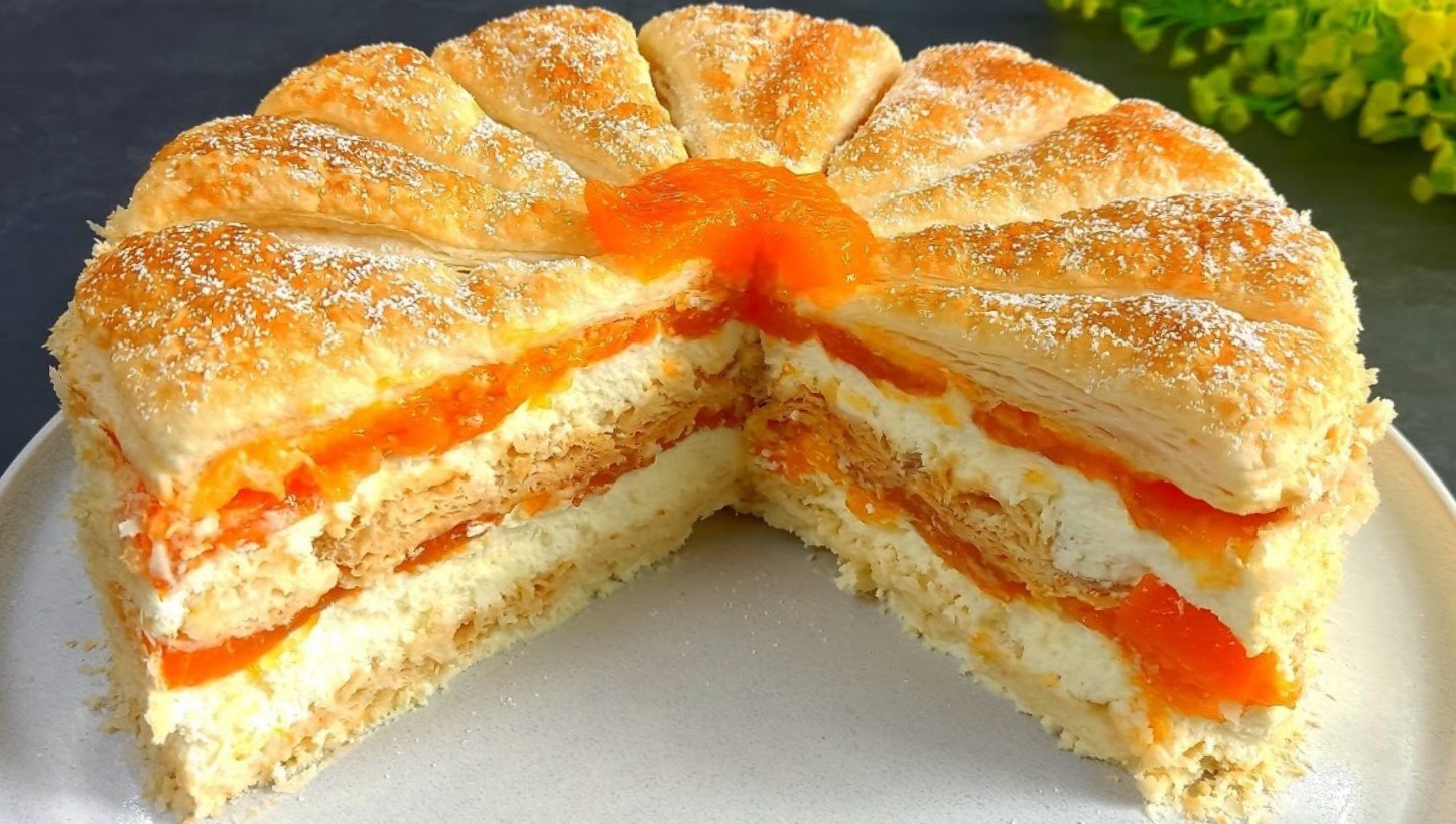 O prăjitură festivă incredibil de delicioasă. Gătit fără făină dar cu caise si cremă de brânză: o rețetă simplă, delicioasă
