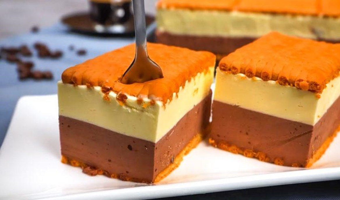 Prăjitură delicioasă fără coacere făcută din fursecuri și două tipuri de cremă