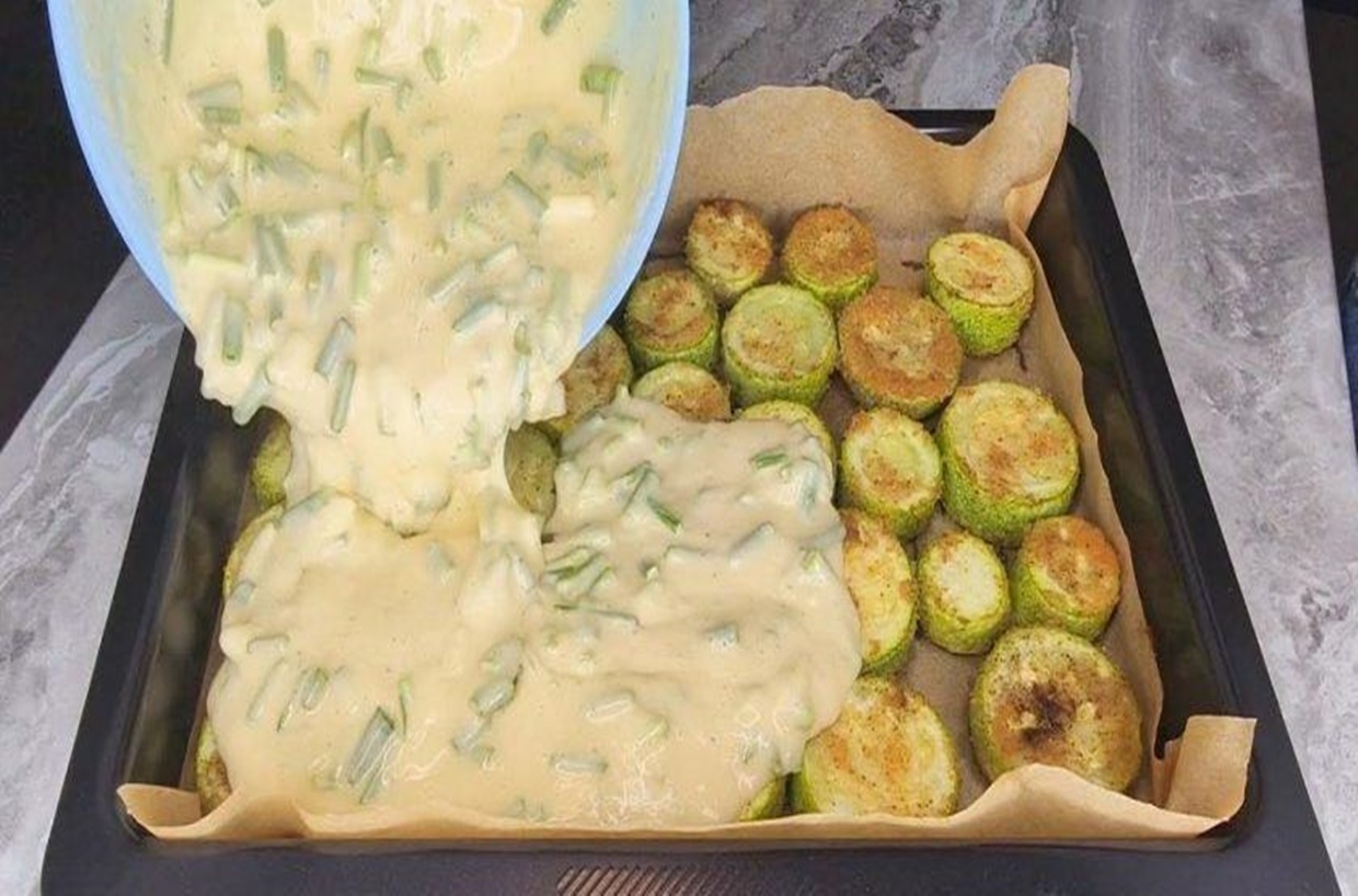 Tartă cu dovlecei umpluți cu brânză, la cuptor, un meniu ușor și gustos! Tartă cu dovlecei umpluți cu brânză, la cuptor, un meniu ușor și gustos!